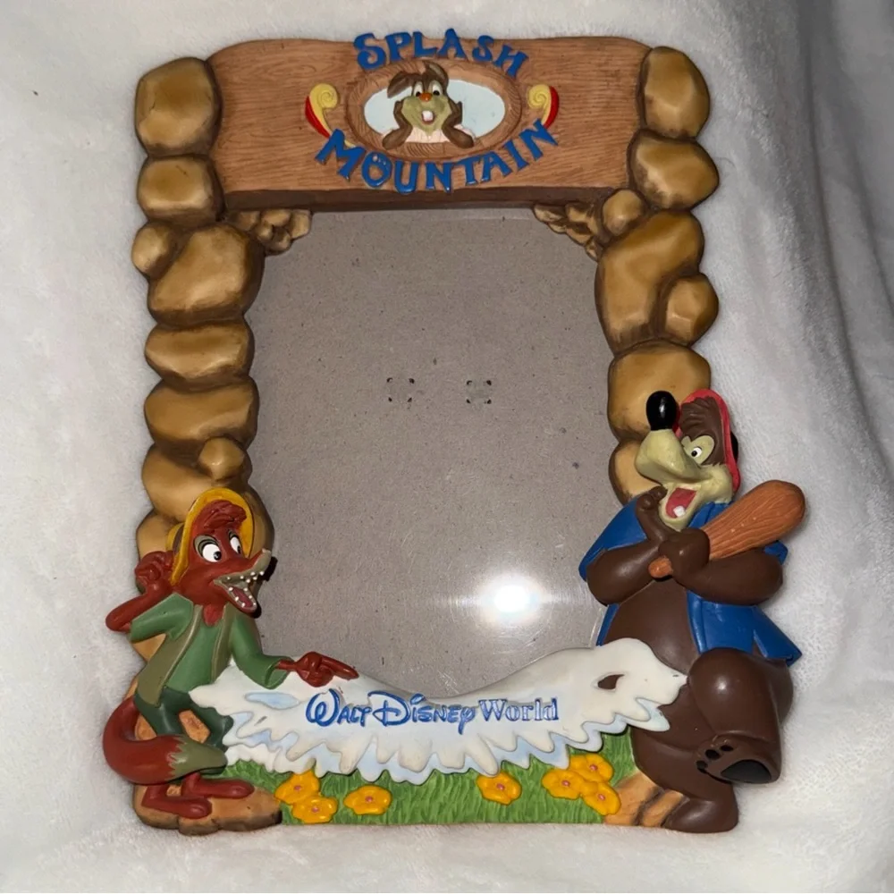 Walt Disney World Bre’r Rabbit Bear Fox Splash Mountain Ride 3D Picture Frame.